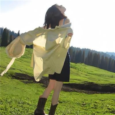 鱼跃在花见